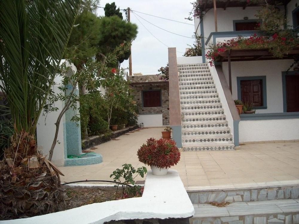 Kafouros Hotel Καμάρι Εξωτερικό φωτογραφία