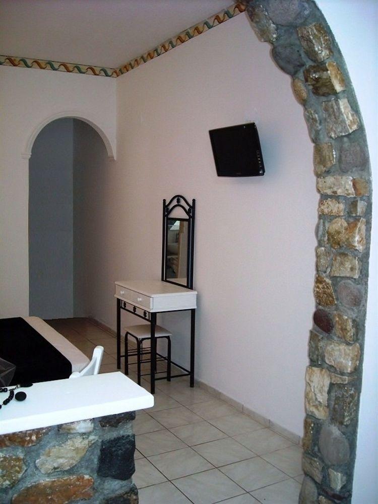 Kafouros Hotel Καμάρι Δωμάτιο φωτογραφία