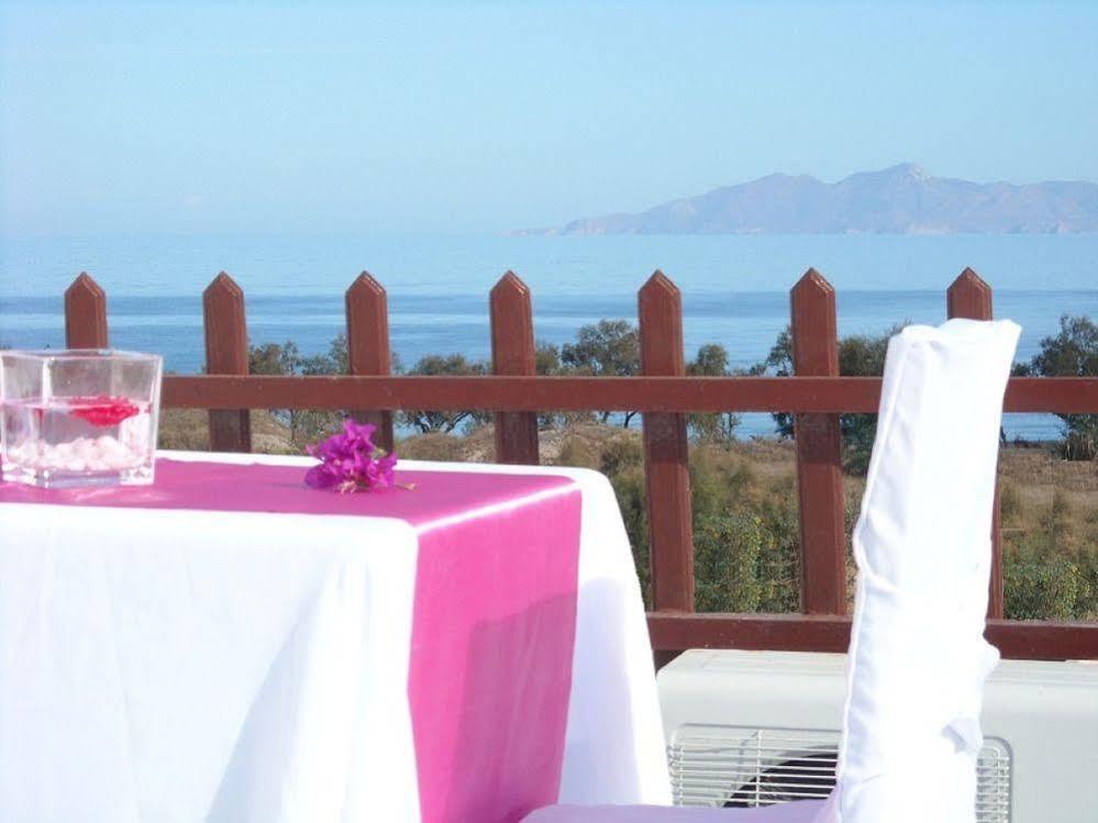 Kafouros Hotel Καμάρι Εστιατόριο φωτογραφία